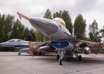 Командувач Повітряних сил відреагував на заяву Безуглої про збиття F-16 українською ППО