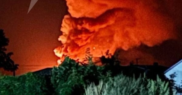 Після атаки БпЛА у Воронезькій області Росії детонує склад боєприпасів (відео)