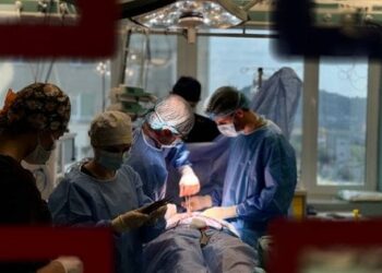 Кардіохірурги видалили з серця 22-річної львів'янки уламок російської ракети