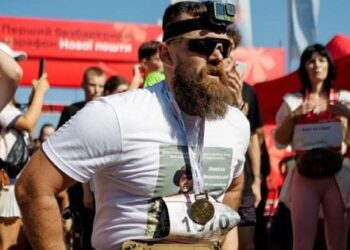 34-річний захисник з Луцька на кріслі колісному здолав дистанцію в 1 км і фінішував перший