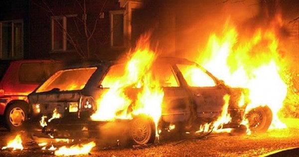 Запоріжець отримав рік умовно за те, що підпалив авто військового в Одесі