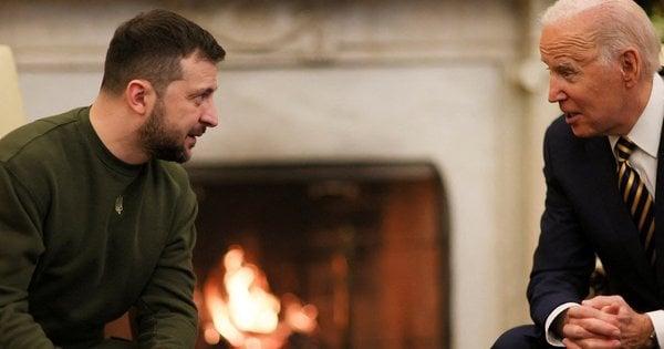 Зеленський розповів про дії України в разі відмови Байдена від «плану перемоги»
