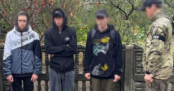 Трьох буковинців затримали за підпал залізничного обладнання на замовлення росіян