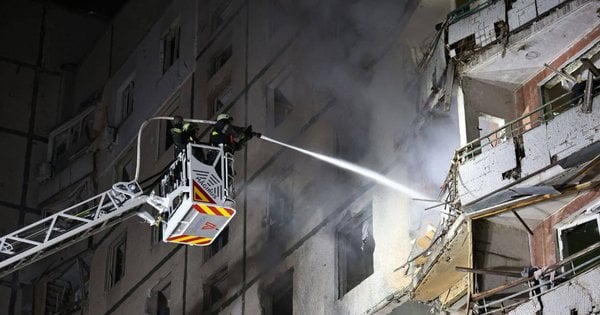 Під час російської авіаатаки на Харків загинули двоє людей