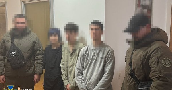 Правоохоронці затримали неповнолітніх мешканців Одеси, що готували теракти по Україні