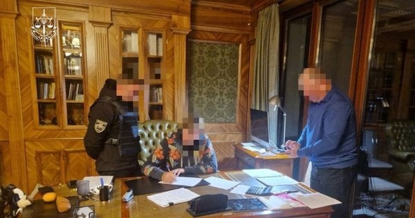 Екснардепа та радника Міноборони підозрюють в розкраданні 10 млн доларів на військовій формі