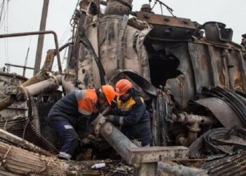 Росіяни масовано атакують Україну, впроваджені аварійні відключення електроенергії