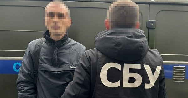 СБУ затримала 36-річного прикарпатця за підпал військового автомобіля