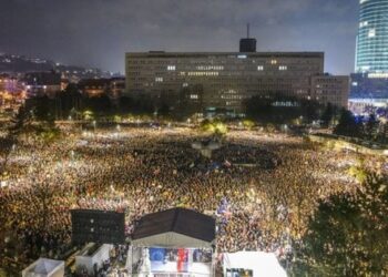 У Словаччині розпочалися масштабні протести проти уряду Роберта Фіцо