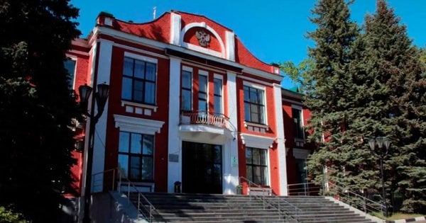 Уночі ударні дрони атакували Тамбовський пороховий завод