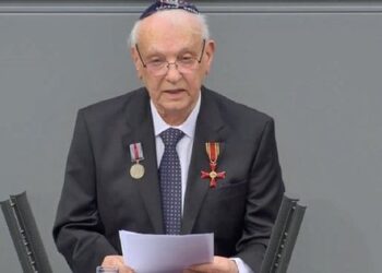 «Гітлер хотів убити мене за те, що я єврей, Путін – за те, що я українець». Цитата дня