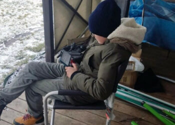 15letý teenager pomáhal ozbrojeným silám zastavit kolonu ruských vozidel