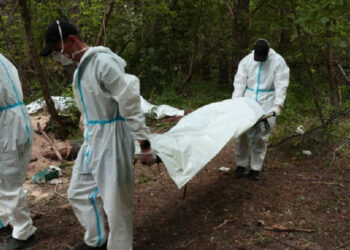 Další hromadné pohřbívání civilistů bylo objeveno v oblasti Kyjeva