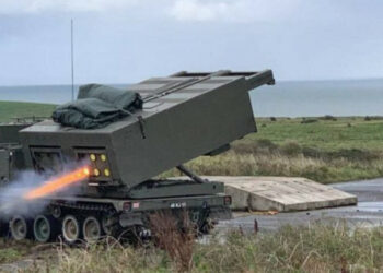 Na Ukrajinu dorazila nová várka raketových systémů M270