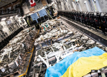 Na Ukrajinu dorazila zásilka smrtících zbraní z Kanady