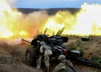 Na východě se očekává eskalace nepřátelství, obyvatelé jsou vyzýváni, aby region opustili