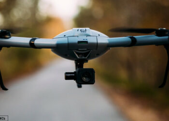 Nadace „Return Alive“ zakoupila pro armádu 300 lotyšských průzkumných dronů