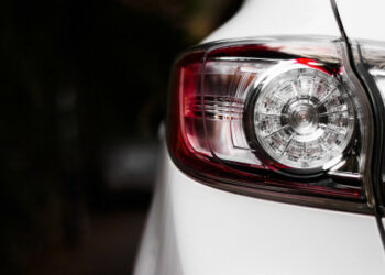 Poláci vybírají peníze za auta pro ukrajinskou armádu