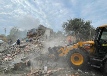 Ruští okupanti ostřelovali obytné čtvrti Nikopol a Chugujev, jsou oběti