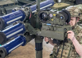 Ukrajinské ozbrojené síly poprvé sestřelily okupantský vrtulník britským Starstreak MANPADS