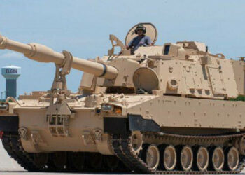 Velká Británie poskytne Ukrajině více než 20 samohybných děl M109