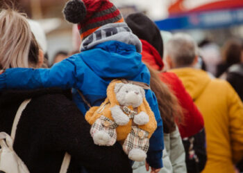 Více než 12 milionů Ukrajinců se stalo nucenými migranty