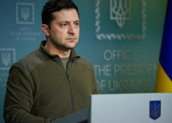 Zelenskyj udělil státní vyznamenání 270 vojákům