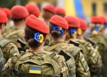 Ministerstvo obrany odložilo registraci žen v armádě