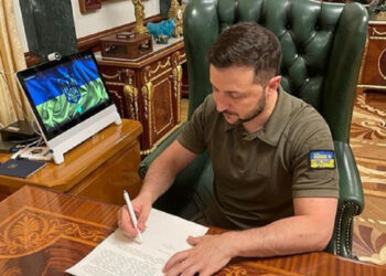 Zelenskyj podepsal dekret o nemožnosti jednání s Putinem