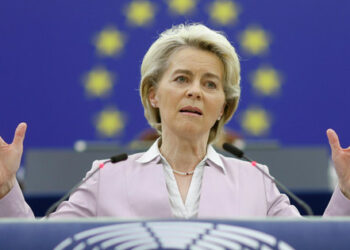 Z projevu předsedy Evropské komise byla vystřižena citace o ztrátách ozbrojených sil Ukrajiny