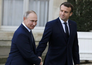 Emmanuel Macron prohlásil, že Rusko potřebuje bezpečnostní záruky