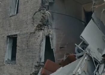 Generální štáb vysvětlil, proč ozbrojené síly Ukrajiny držely Bachmut, ale stáhly se ze Soledaru