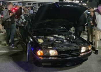 У центрі Києва стрітрейсерам вручили повістки за порушення спокою