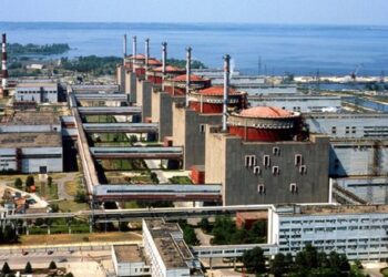 ГУР Міноборони показало техніку росіян біля енергоблоків на Запорізькій АЕС