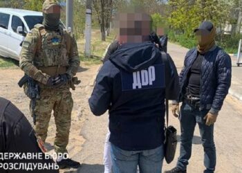 Прикордонників з Одещини викрили на підробці документів для ухилянтів