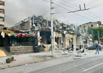 Росіяни вдарили ракетами по Краматорську, є поранені