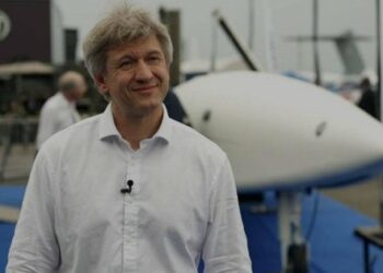 Український екс-міністр з російським бізнесменом створюють гіперзвукову зброю