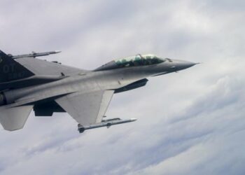 США досі не дали дозвіл країнам Європи на навчання українських пілотів на літаках F-16