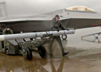 Повітряні сили пояснили необхідність для ЗСУ американських ракет AMRAAM