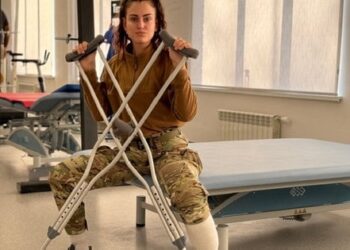 25-річна снайперка зі Львова відновлюється у центрі «Незламні» після важкого поранення