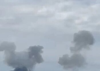 Під час ранкової атаки на Хмельниччині пролунало шість вибухів