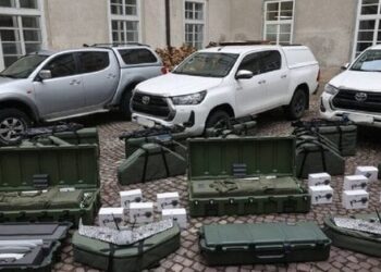 Львівська міськрада закупила військовим безпілотники та авто на понад 10 млн грн