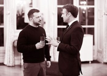 Що задумав Макрон для України