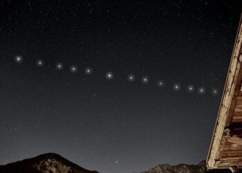 SpaceX створює мережу шпигунських супутників для розвідки США, –  Reuters