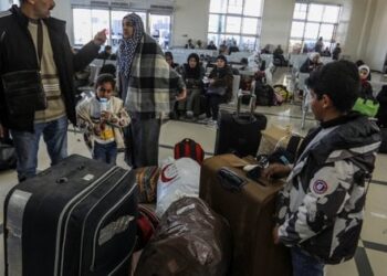 Україна евакуювала з Сектора Гази ще 59 своїх громадян