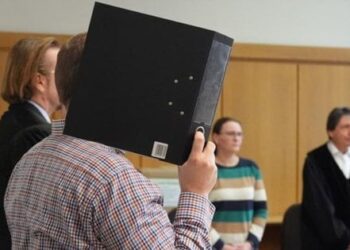 У Німеччині засудили чиновника-педофіла за домагання до дітей українських біженців