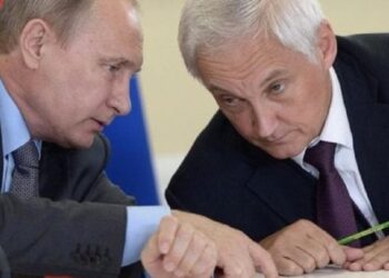 Путін переводить Росію на постійний воєнний стан, – The Times