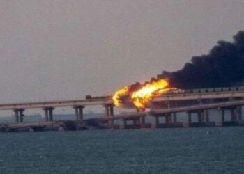 Росія припинила використовувати Кримський міст для постачання зброї