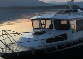 Вночі в окупованому Криму ГУР знищило два російські катери «Тунєц»