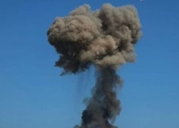 В окупованій Євпаторії пролунали вибухи, працювала військова авіація